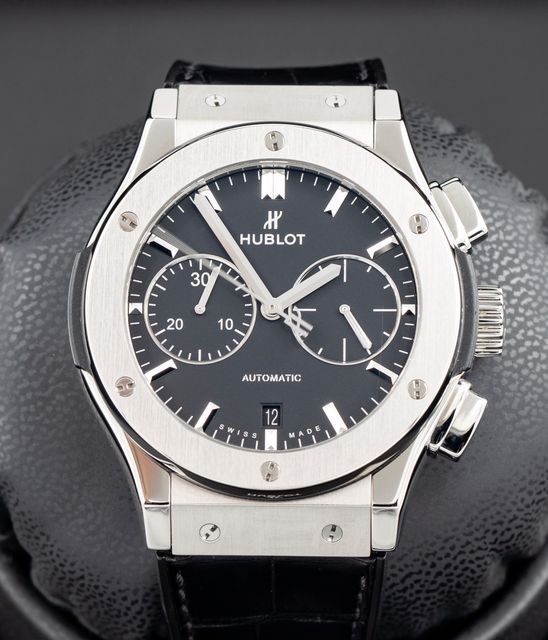 Hublot Classic Fusion 521.NX.1171.LR Image 4